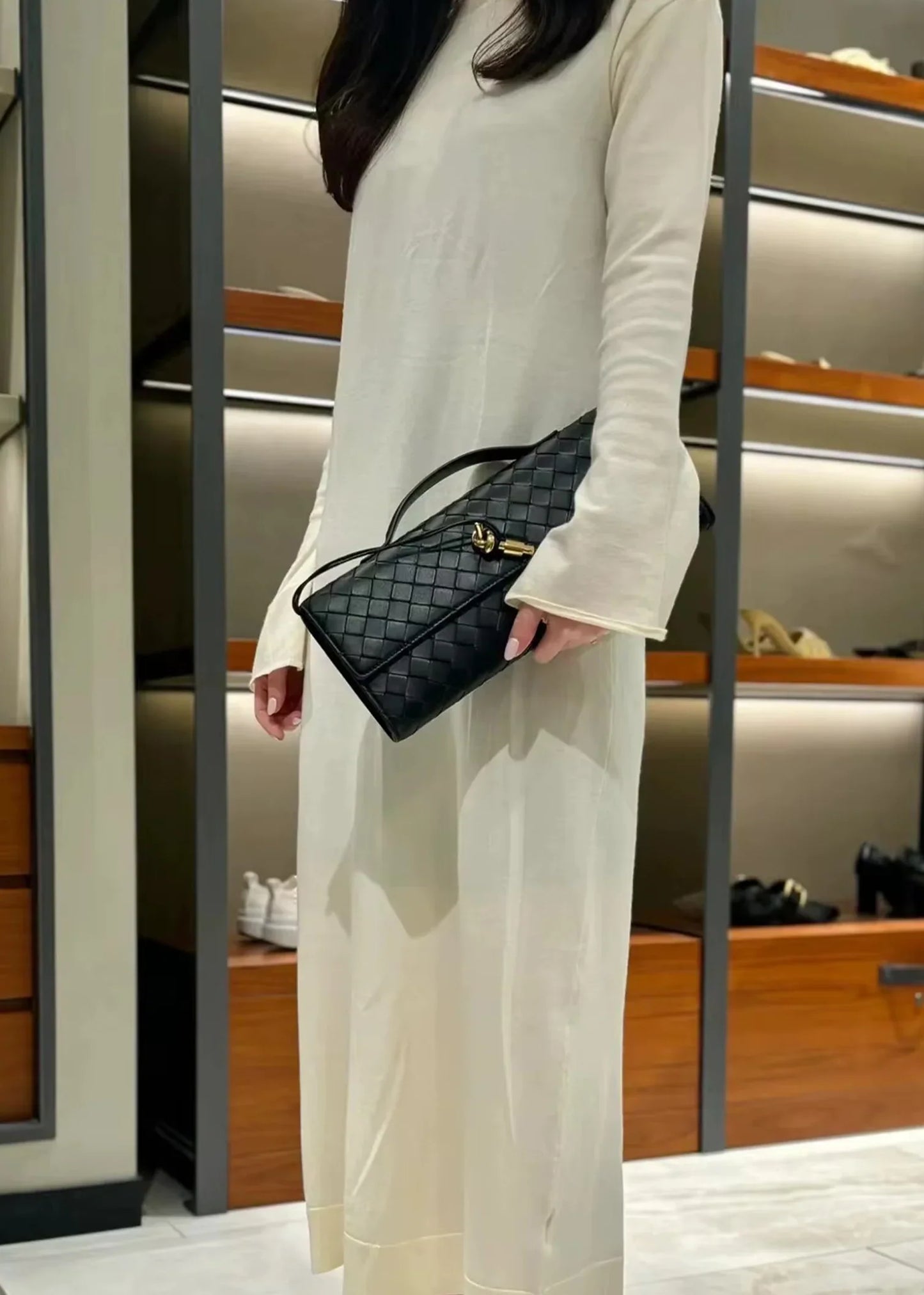 Άννα – Υφασμάτινη Τσάντα Χειρός με Λεπτομέρεια Κόμπου και Λουράκι Ώμου