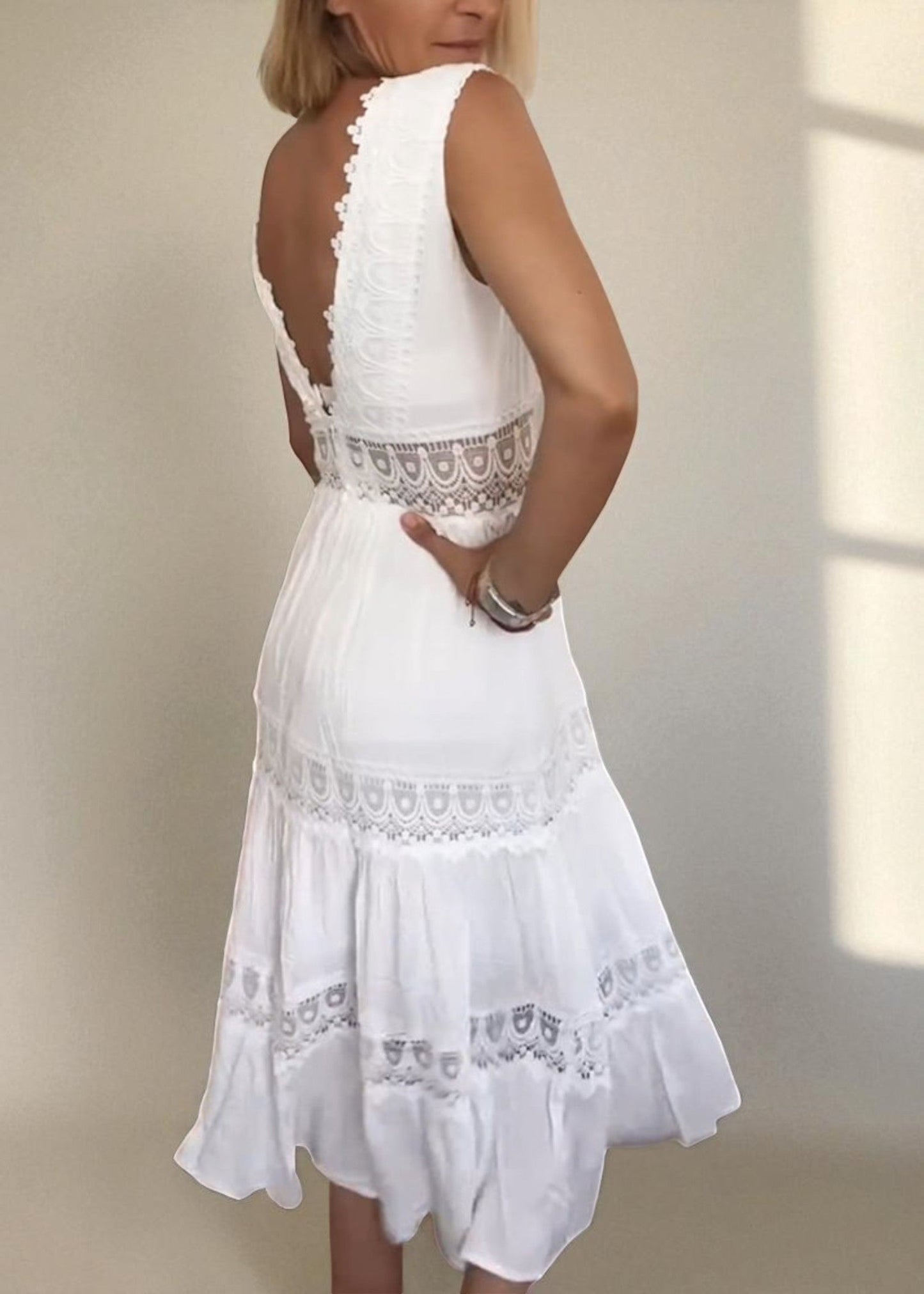 Νινφέα | Αμάνικο Midi Φόρεμα Boho με Λεπτομέρειες Δαντέλας