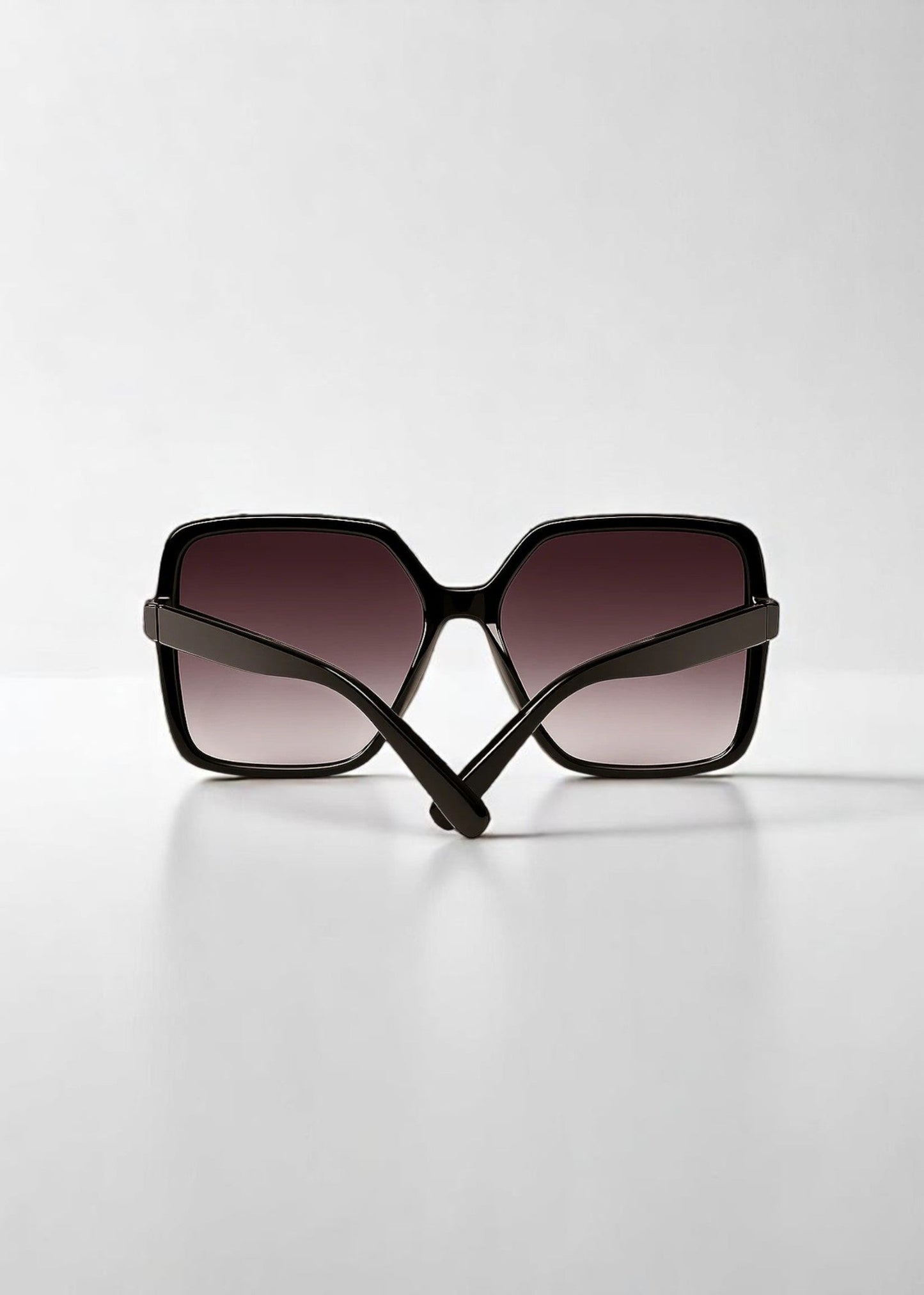 Μεγάλες Γυαλιά Ηλίου – Στυλάτα & Έτοιμα για Προστασία