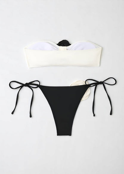 Σετ Μπικίνι Camélia – Μπαντό Τόπ & Cheeky Κάτω με 3D Λουλούδια