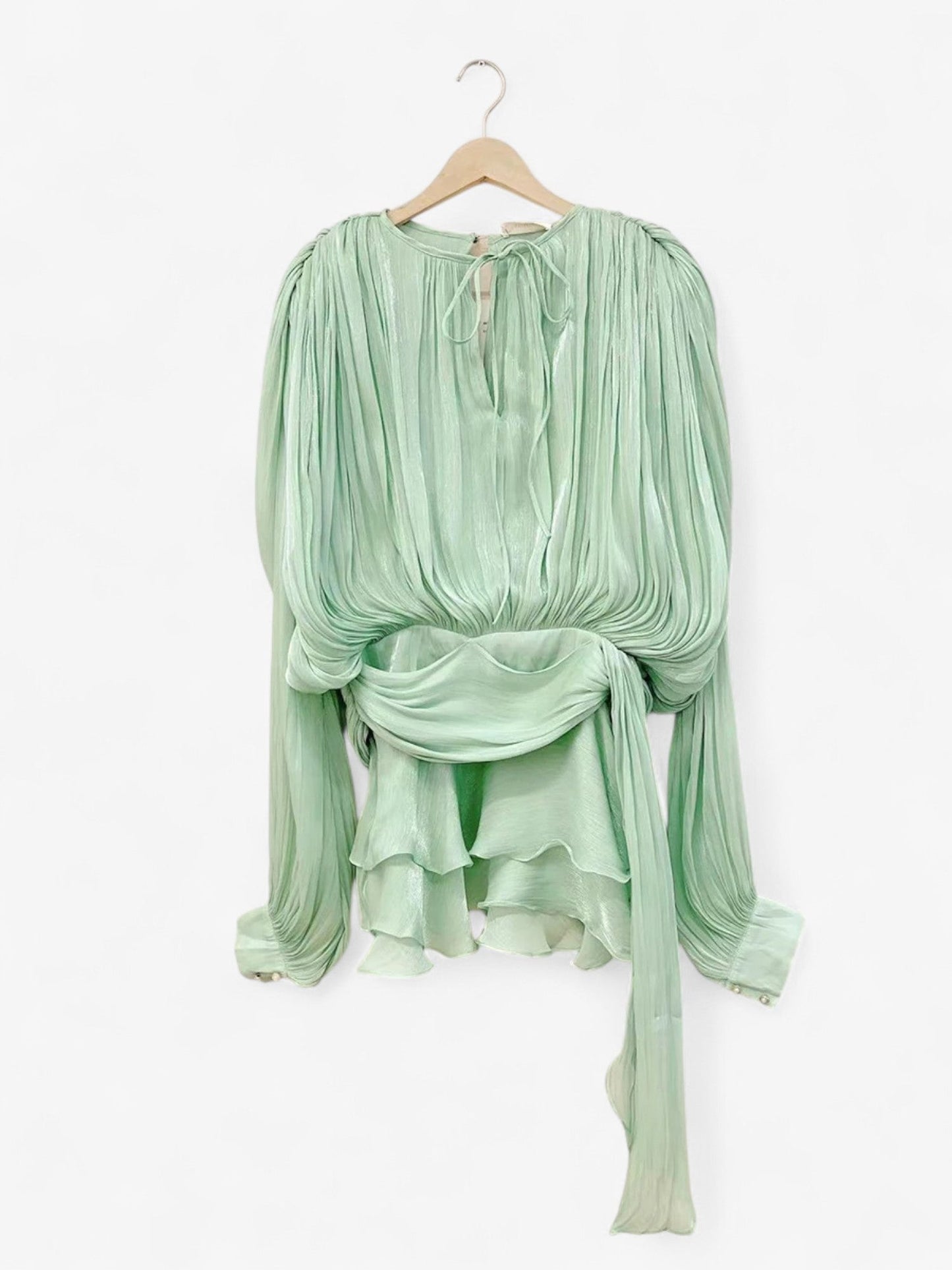 Φόρεμα Satin Isabelle – με Ζώνη και Μπαλόνι Μανίκια