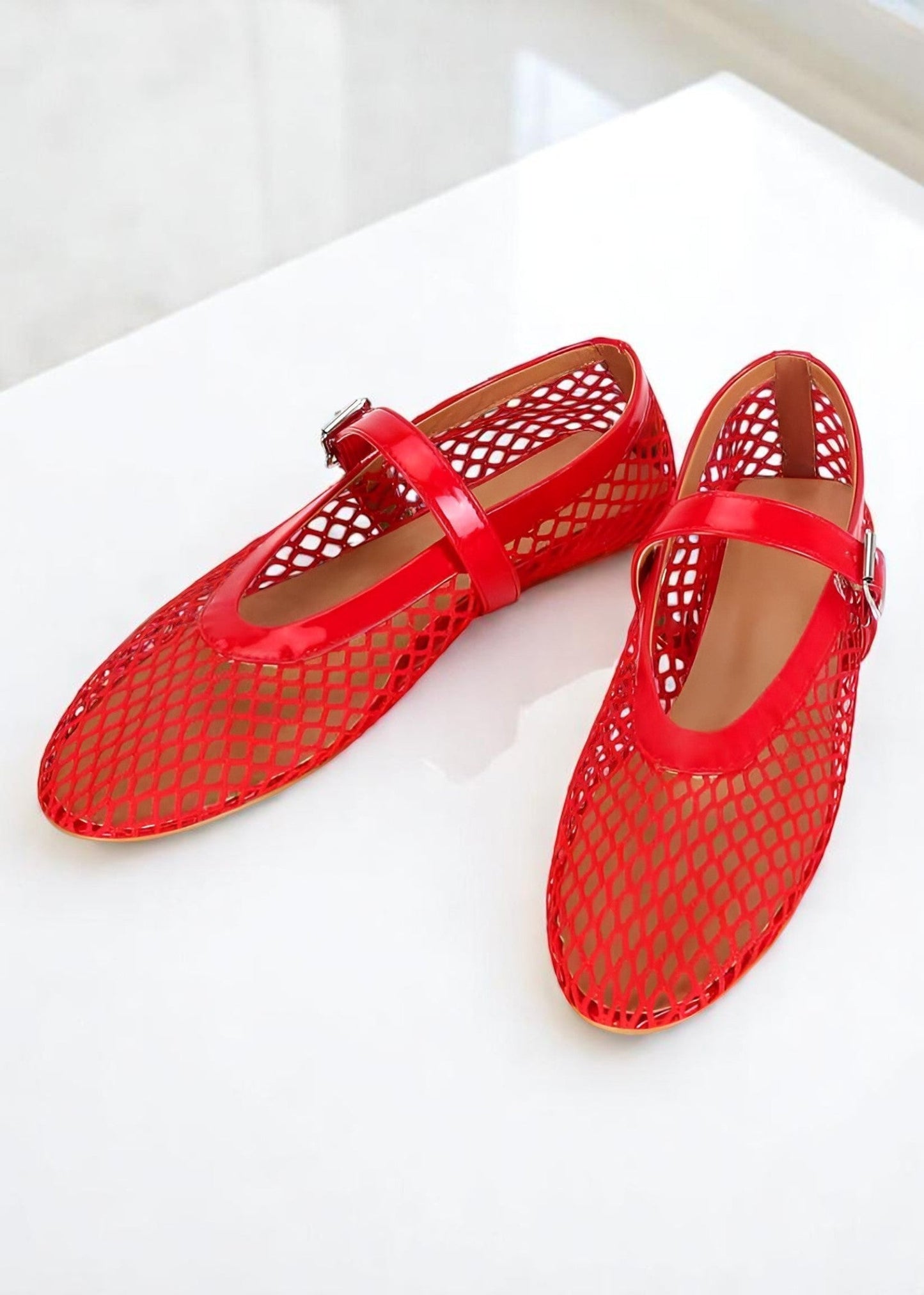 Luna Mesh Flats – Μοντέρνα. Αέρινα. Δηλωτικά.