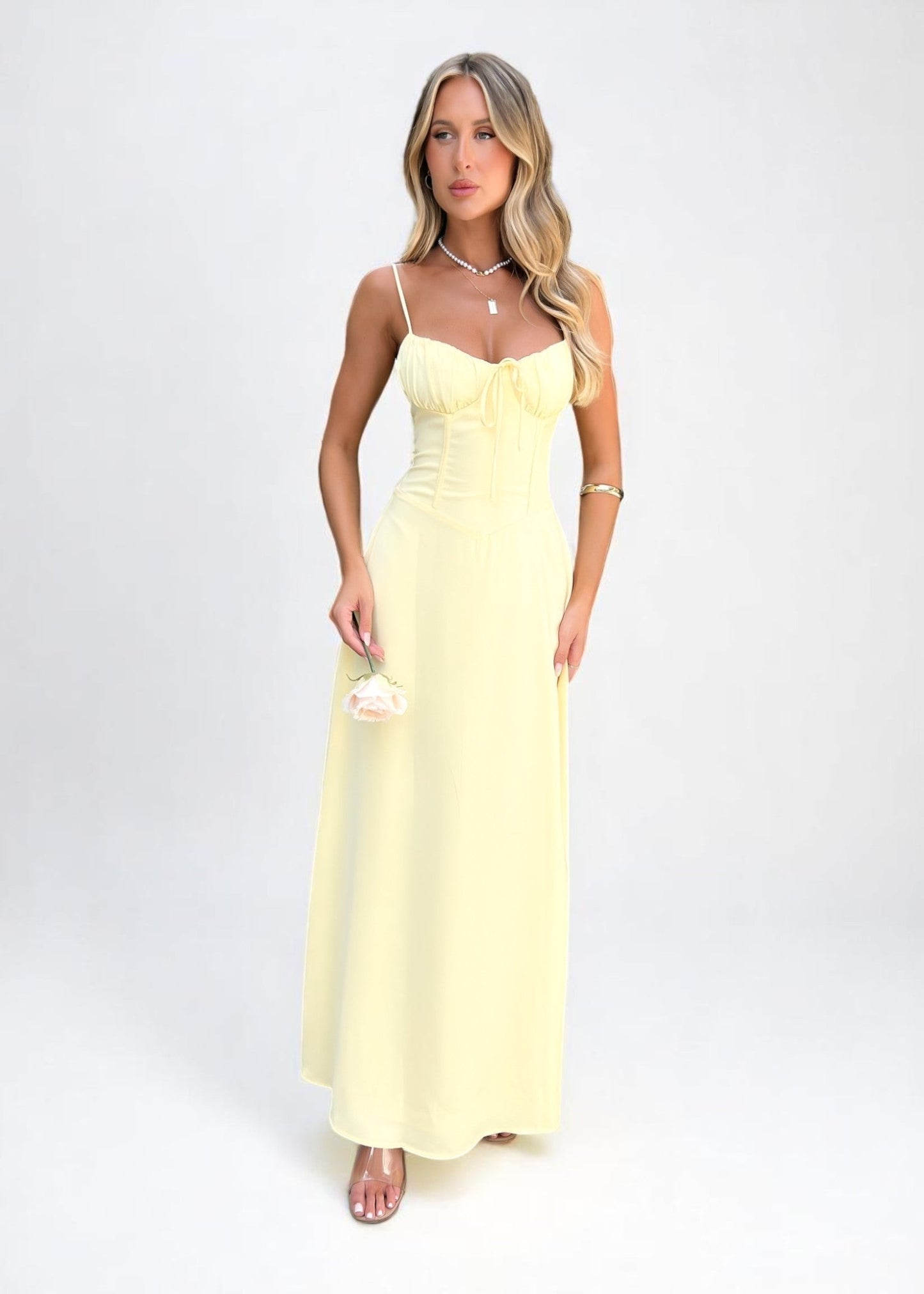 Αλίνα – Ρομαντική Μαξι Dress με Λεπτομέρειες Δέσιμο